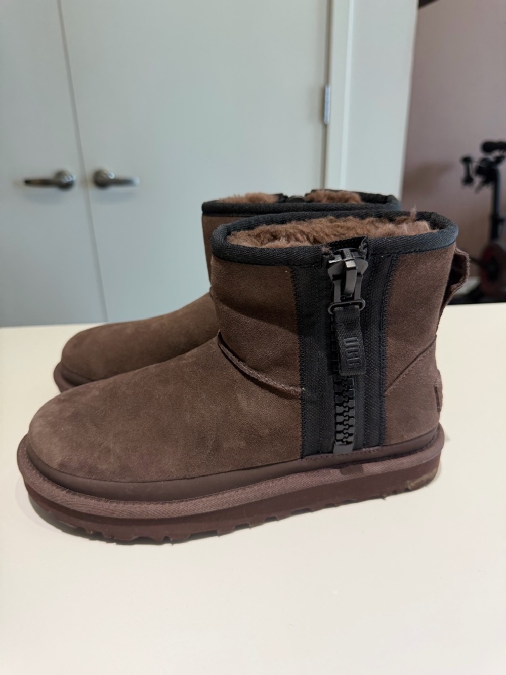 Chestnut Brown Short Shearling Zip Boots